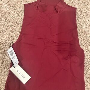 aritzia • NWT contour mockneck size XS